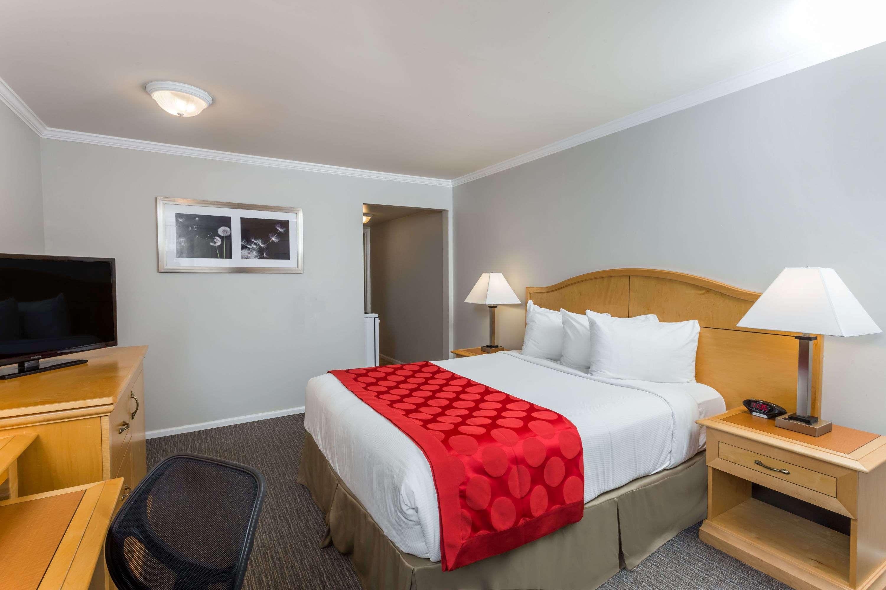 Ramada By Wyndham Duncan Cowichan Valley Extérieur photo