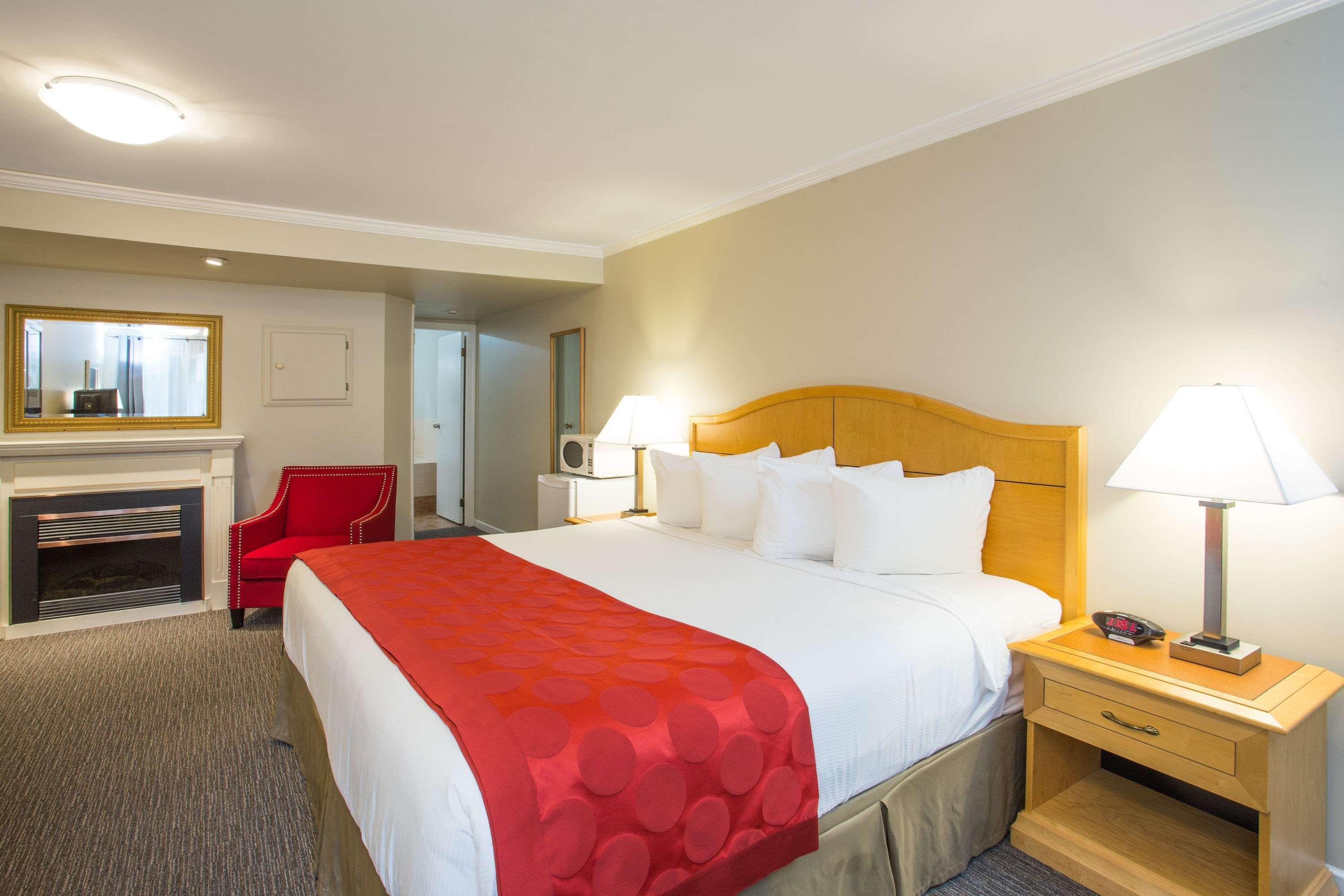 Ramada By Wyndham Duncan Cowichan Valley Extérieur photo