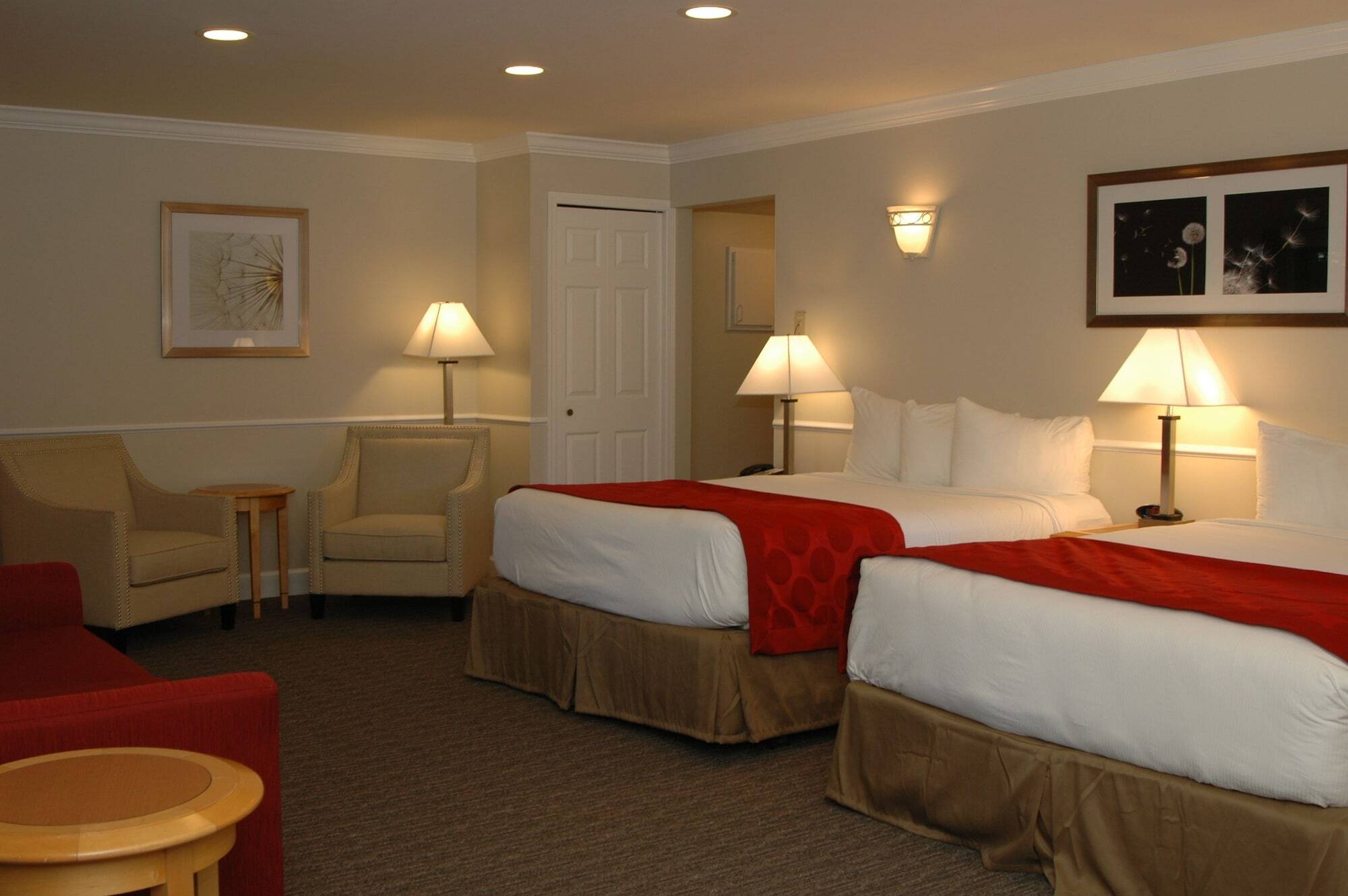 Ramada By Wyndham Duncan Cowichan Valley Extérieur photo